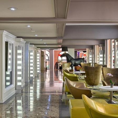 Plaza Hotel Capitole Toulouse - Anciennement Crowne Plaza Exterior foto